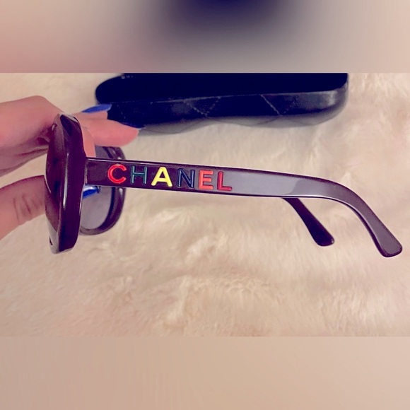 CHANEL Accessories - Chanel sunglasses